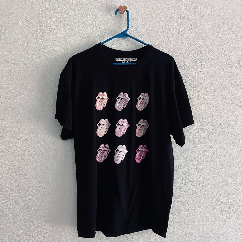 Distressed Vintage Couture black tongue graphic tee